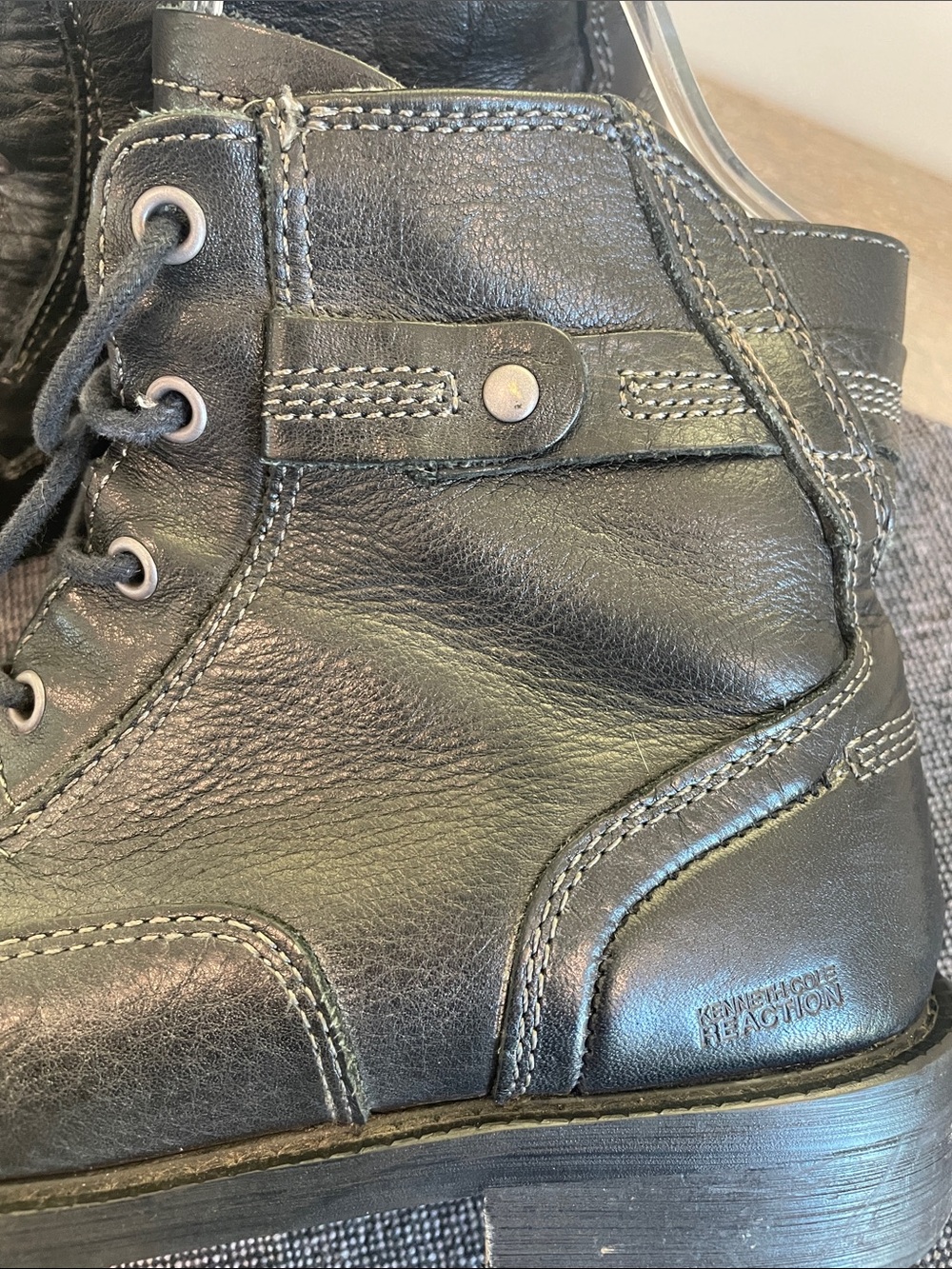 Kenneth Cole Reaction Men's Black Leather Lace-Up Boots “Victory March.”